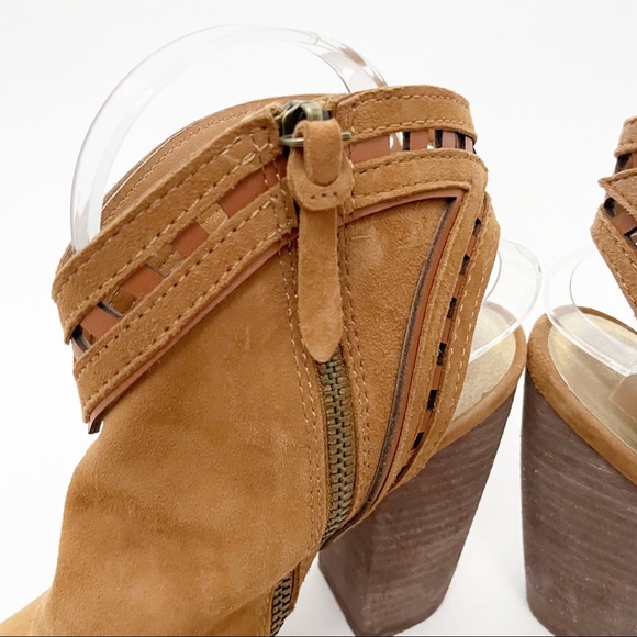 Dolce Vita Laser Cutout leather booties size 8.5 - Picture 6 of 12